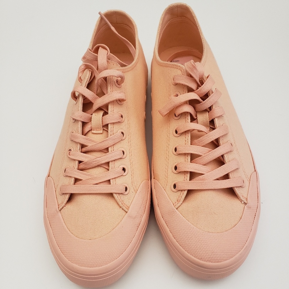 Erik Schedin Unisex Pink Canvas Sneaker!